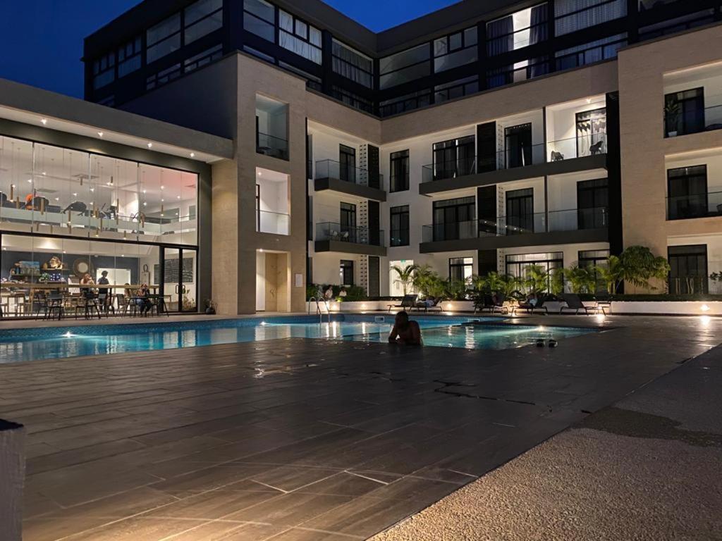 Accra Comfy Studio At Embassy Gardens Cantonments ภายนอก รูปภาพ