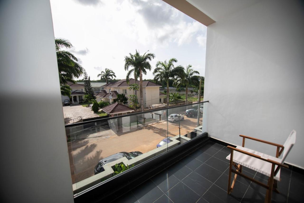 Accra Comfy Studio At Embassy Gardens Cantonments ภายนอก รูปภาพ