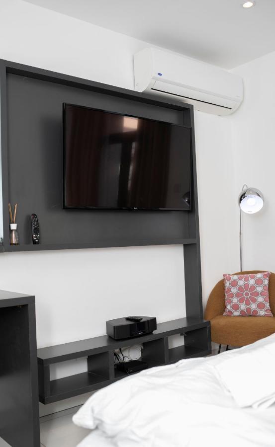 Accra Comfy Studio At Embassy Gardens Cantonments ภายนอก รูปภาพ